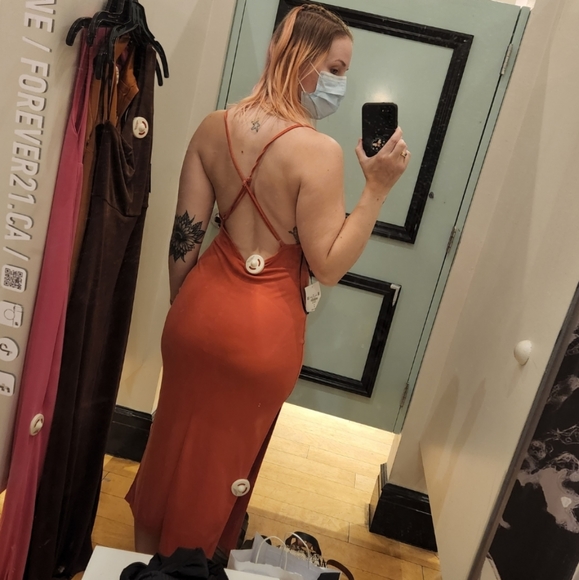 Low Back Cowl Neck Dress Forever 21 - Picture 5 of 6